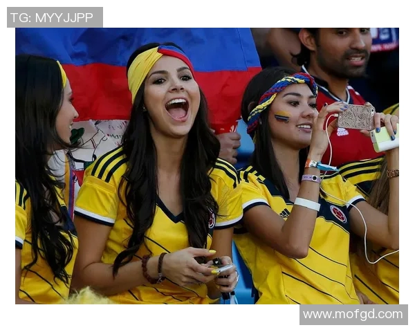 国际足球明星杯盛况空前球迷激情四溢共庆足球盛宴